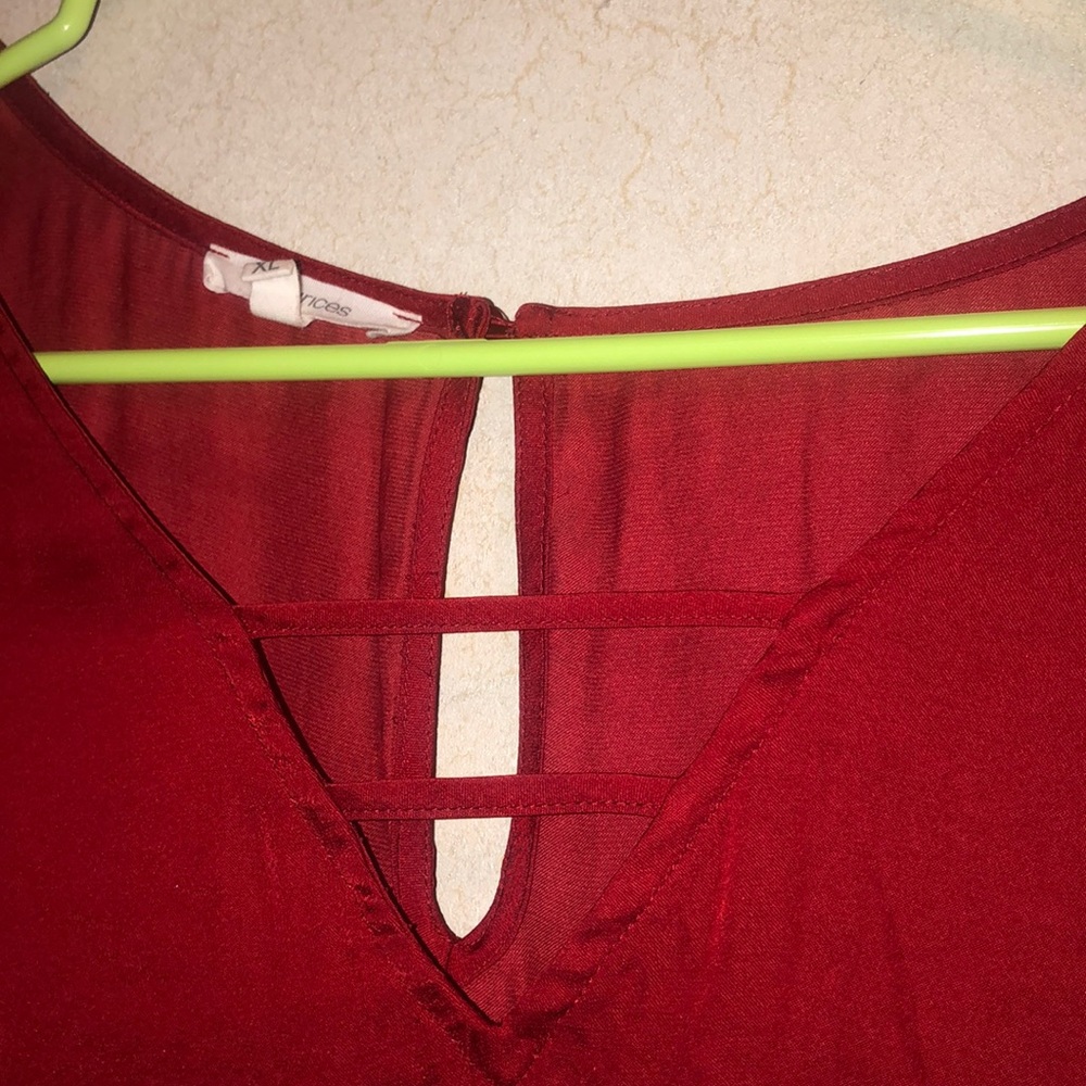 Shirt - Picture 3 of 4